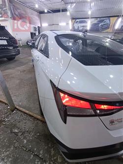 هیوندای ئەلەنترا